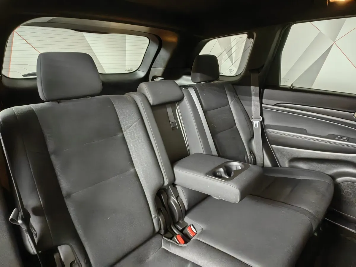 Jeep Grand Cherokee 3.0 TD AT (241 л.с.) Черный в АВИЛОН. Слайд №16