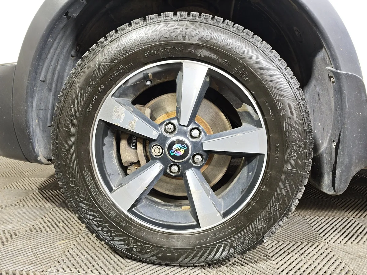 Nissan Qashqai 1.6 MT FWD (114 л.с.) Белый в АВИЛОН. Слайд №9
