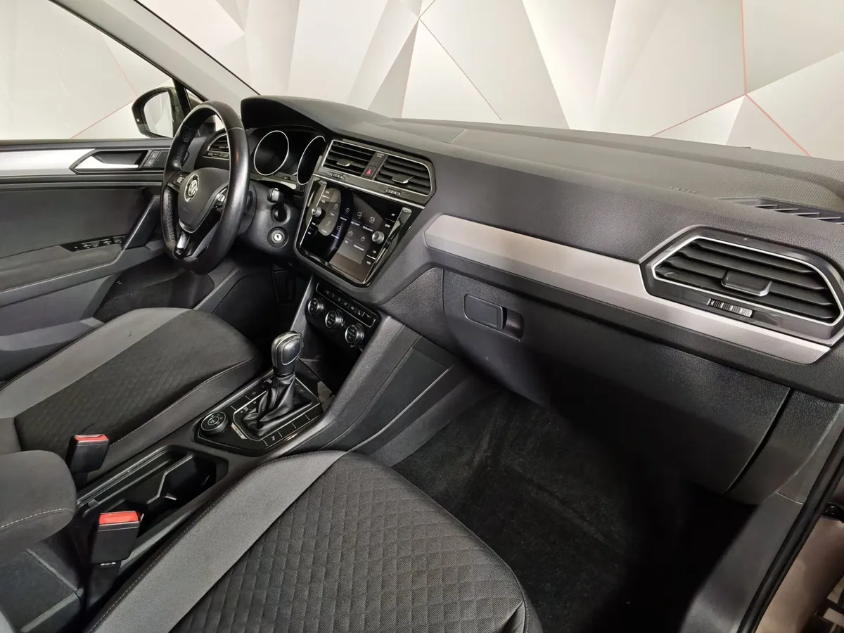 Volkswagen Tiguan 1.4 TSI 4Motion DSG (150 л.с.) OFFROAD Коричневый в АВИЛОН. Слайд №12