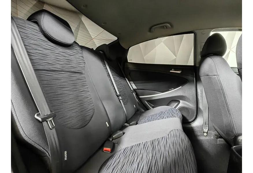 Hyundai Solaris 1.6 AT (123 л.с.) Comfort Серый в АВИЛОН. Слайд №16 Hyundai Solaris 1.6 AT (123 л.с.) Comfort Серый в АВИЛОН. Слайд №16