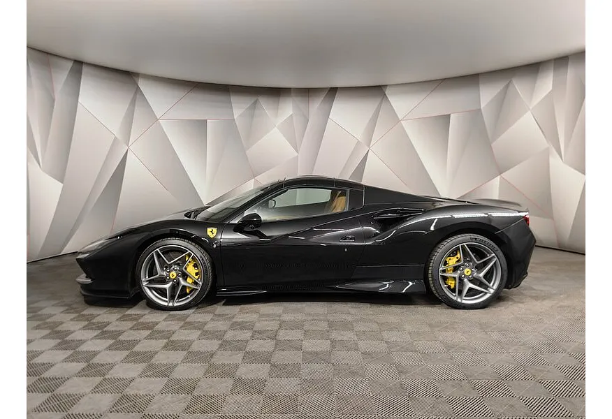 Ferrari F8 Spider 3.9 AMT (720 л.с.) Черный в АВИЛОН. Слайд №5