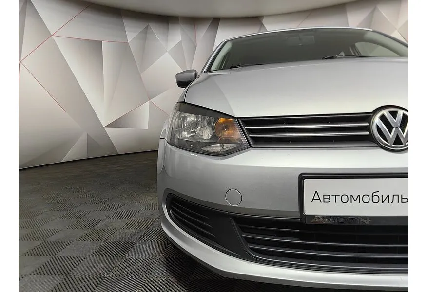 Volkswagen Polo 1.6 Tiptronic (105 л.с.) Comfortline Серебристый в АВИЛОН. Слайд №10