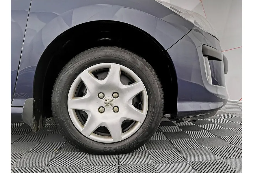 Peugeot 308 1.6 MT (120 л.с.) Синий в АВИЛОН. Слайд №9