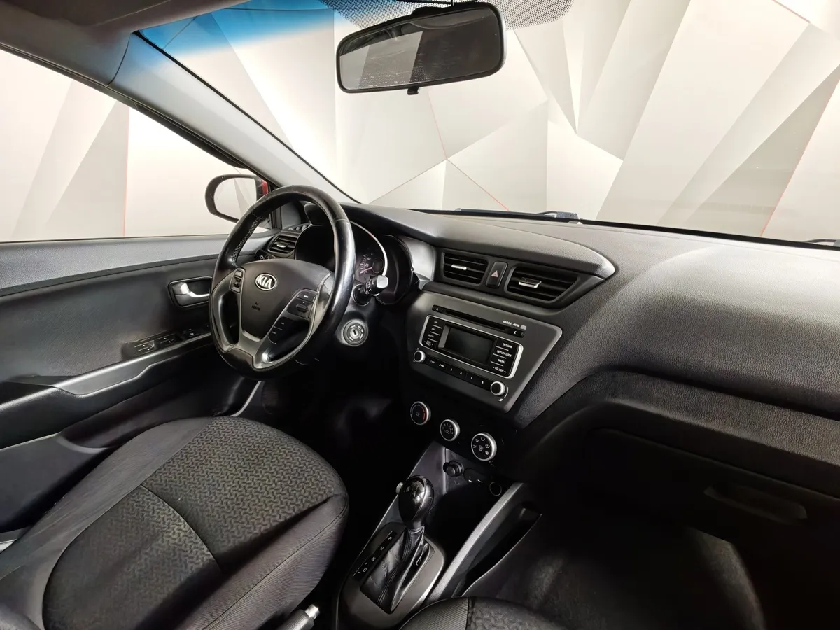 Kia Rio 1.6 AT (123 л.с.) Красный в АВИЛОН. Слайд №13