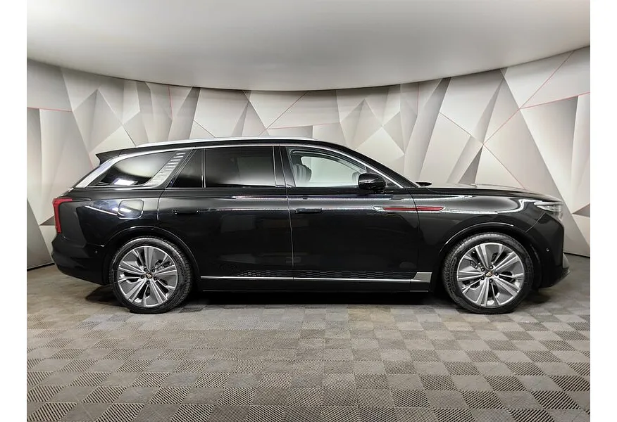 Hongqi E-HS9 AT 4WD (422 л.с.) Бизнес Черный в АВИЛОН. Слайд №6