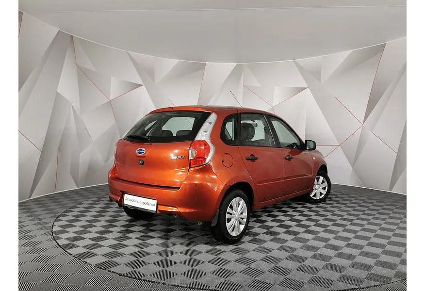 LIVE. Слайд №8