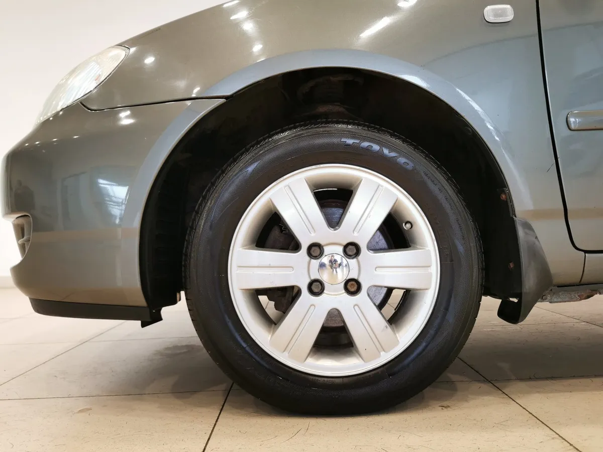 Toyota Corolla 1.6 MT (110 л.с.) Серый в АВИЛОН. Слайд №9
