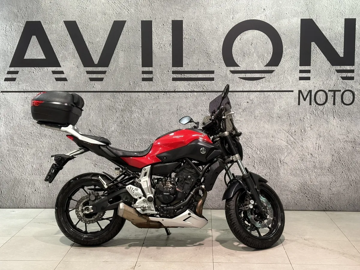 Yamaha MT-07 689 см³ (75 л.с.) 689 Красный в АВИЛОН. Слайд №4