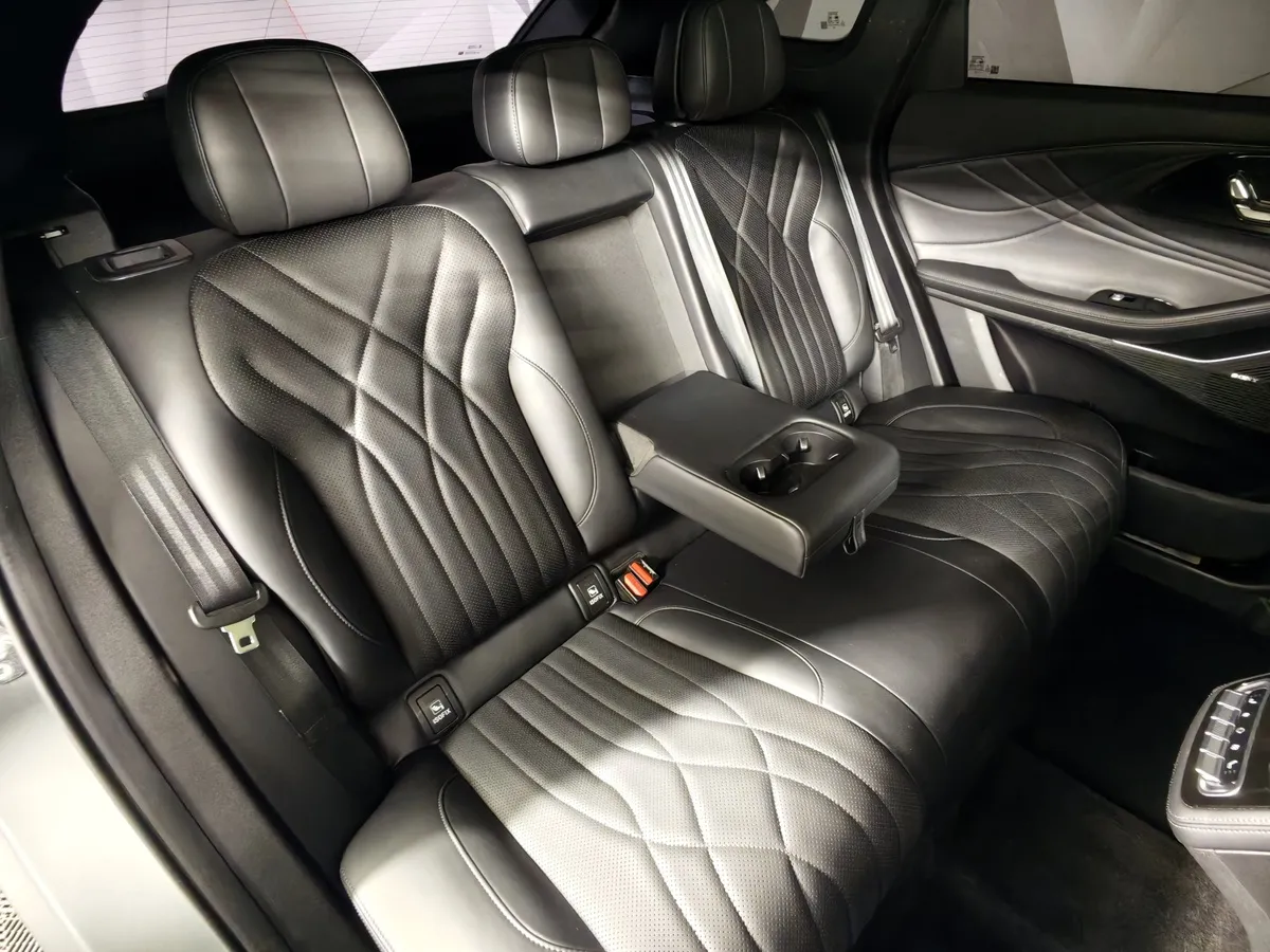 EXEED RX 2.0T DCT 4WD (249 л.с.) Platinum Серый в АВИЛОН. Слайд №17