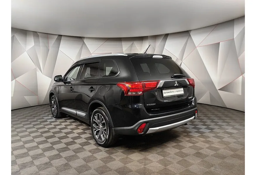 АВИЛОН - Mitsubishi Outlander 2.0 CVT 4WD (146 л.с.) Черный - slide 6