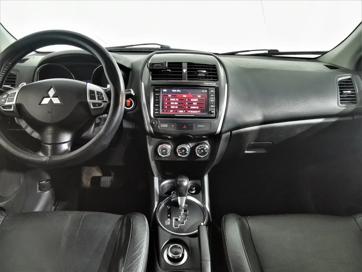 Mitsubishi ASX 2.0 CVT AWD (150 л.с.) Instyle S06 Черный в АВИЛОН. Слайд №13