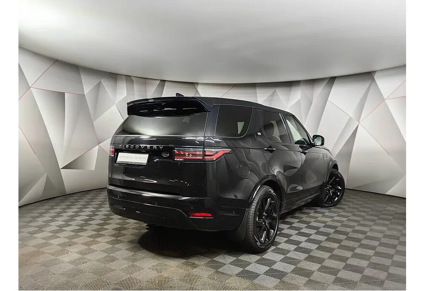 Land Rover Discovery 3.0 TDV6 AT 4WD (249 л.с.) R-Dynamic SE Черный в АВИЛОН. Слайд №8