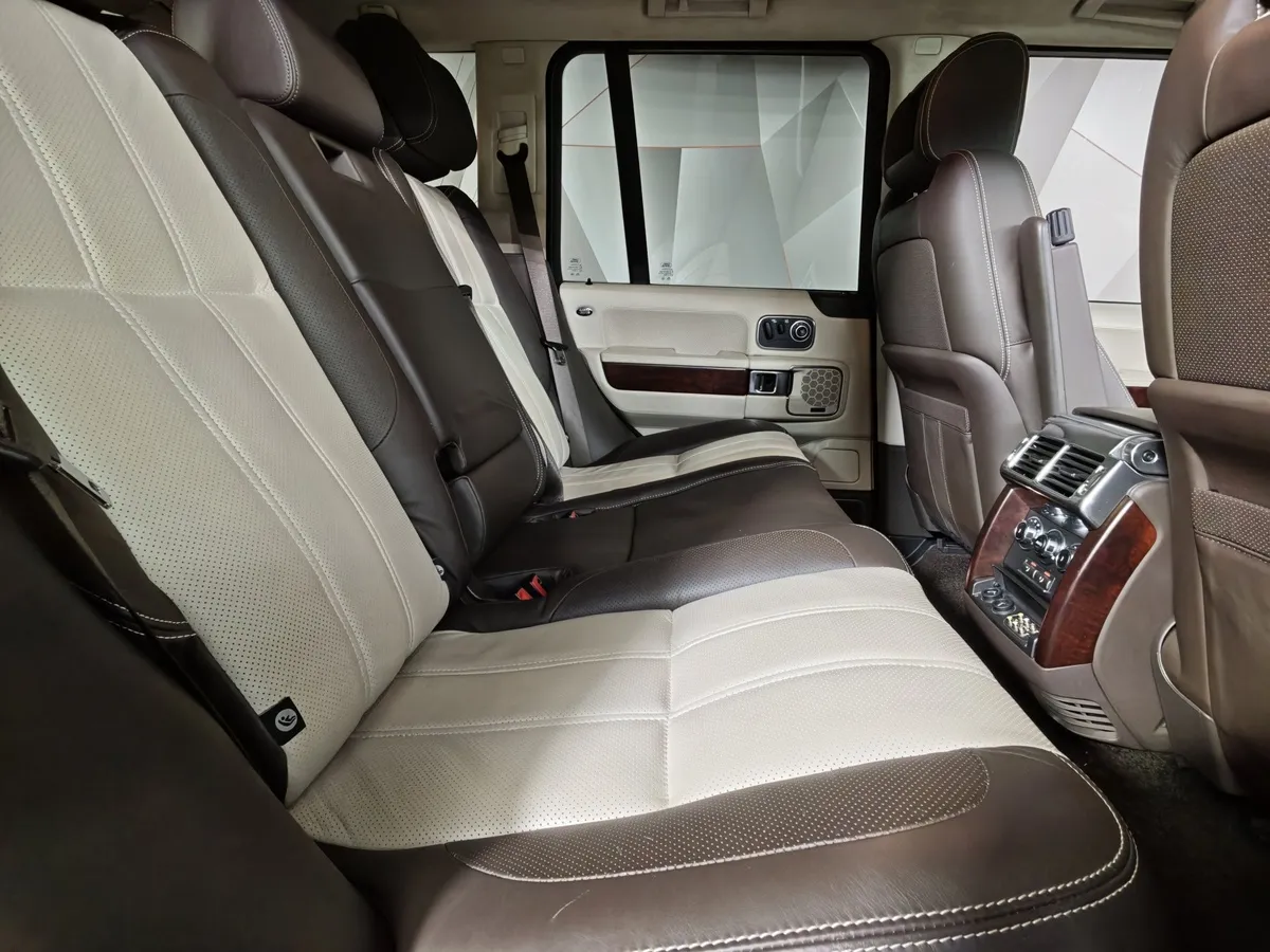 Land Rover Range Rover 4.4 SDV8 AT AWD (339 л.с.) Autobiography Коричневый в АВИЛОН. Слайд №16