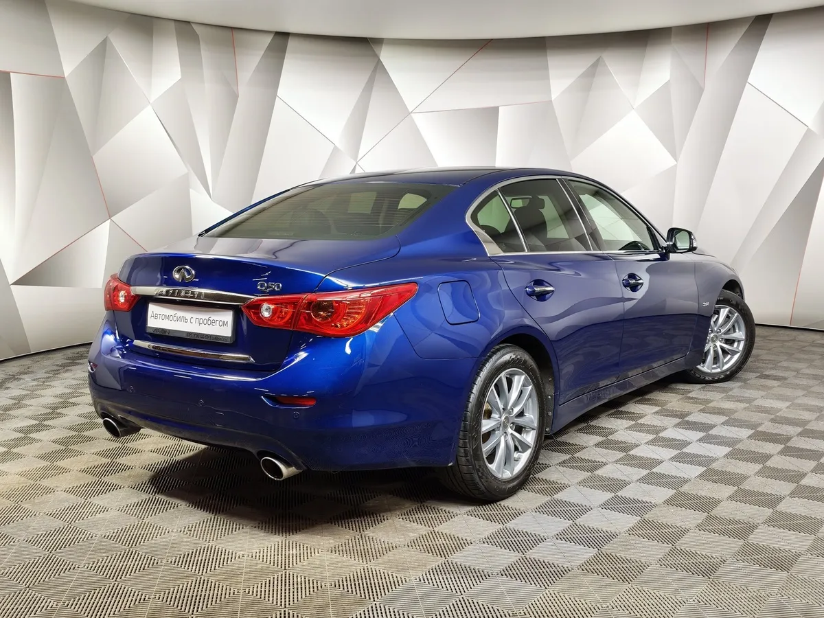 Infiniti Q50 2.0 T AT (211 л.с.) Синий в АВИЛОН. Слайд №2