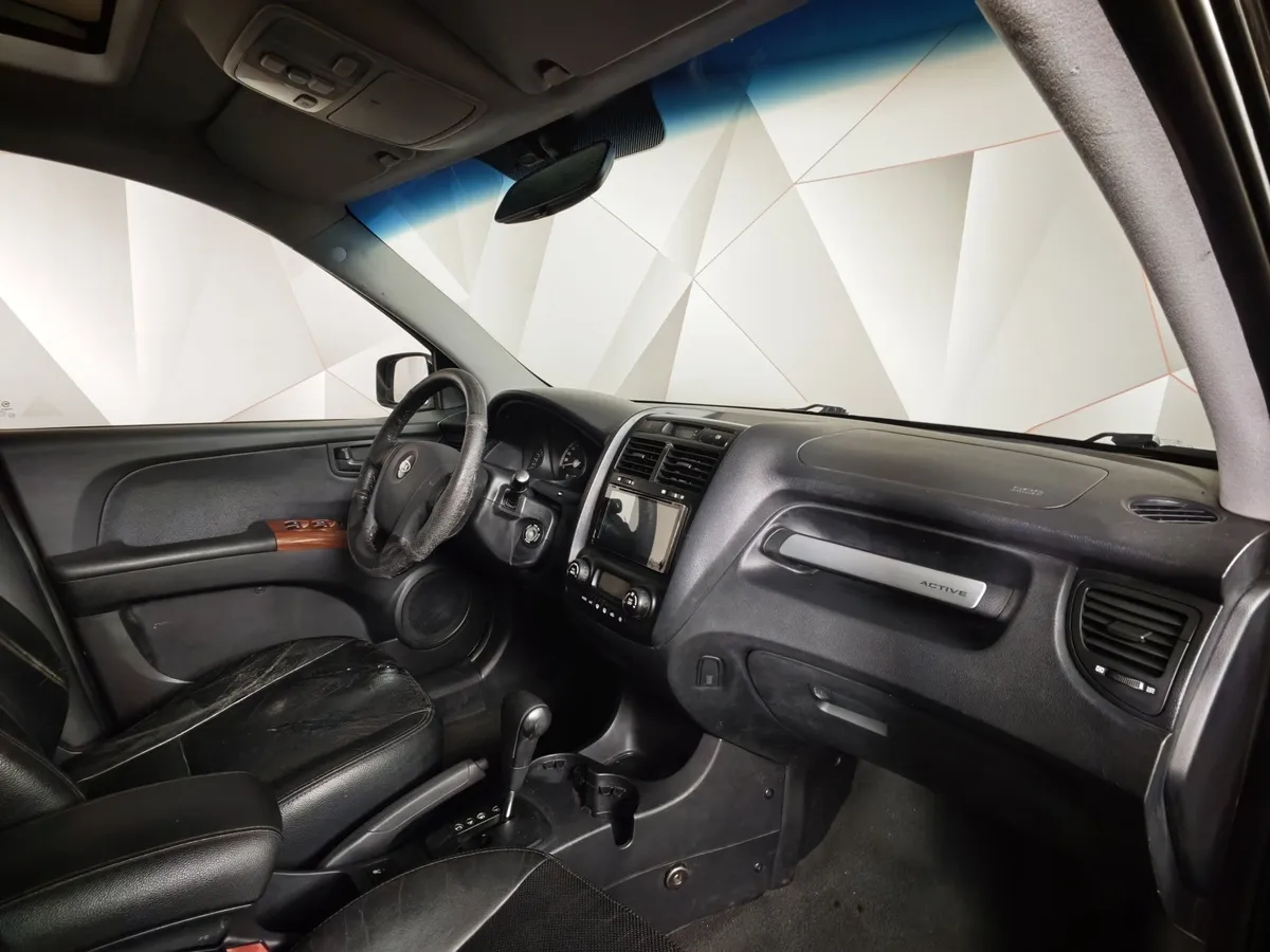 Kia Sportage 2.7 AT (175 л.с.) Черный в АВИЛОН. Слайд №13