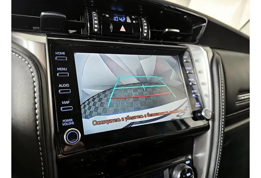 Toyota Fortuner 2.8d AT 4WD (200 л.с.) Белый в АВИЛОН. Слайд №22