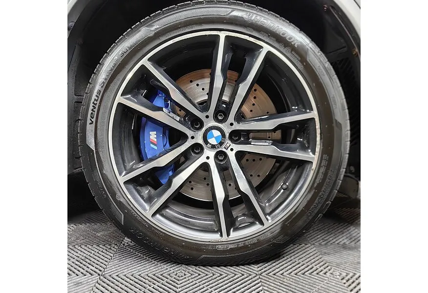 LIVE. Слайд №12