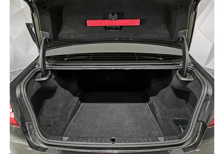 BMW 7 серия 730Ld xDrive AT (265 л.с.) Коричневый в АВИЛОН. Слайд №9