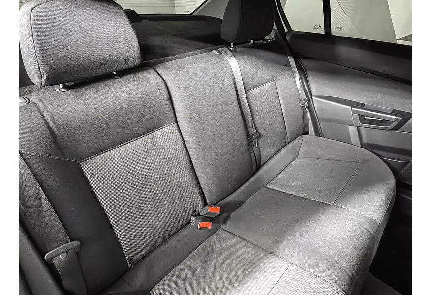 Opel Astra 1.8 AT (140 л.с.) base Белый в АВИЛОН. Слайд №15