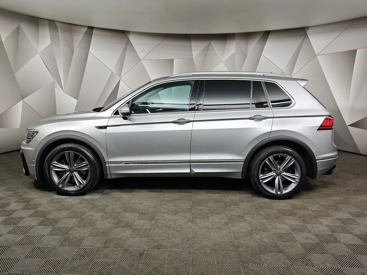 Volkswagen Tiguan 2.0 TSI 4Motion DSG (220 л.с.) Sportline Серебристый в АВИЛОН. Слайд №5