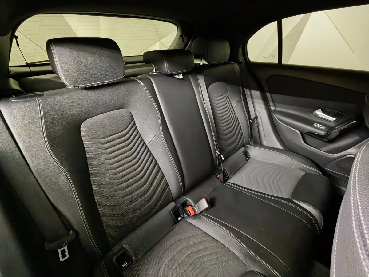 Mercedes-Benz A-Класс A 200 7G-DCT (150 л.с.) Style Черный в АВИЛОН. Слайд №16