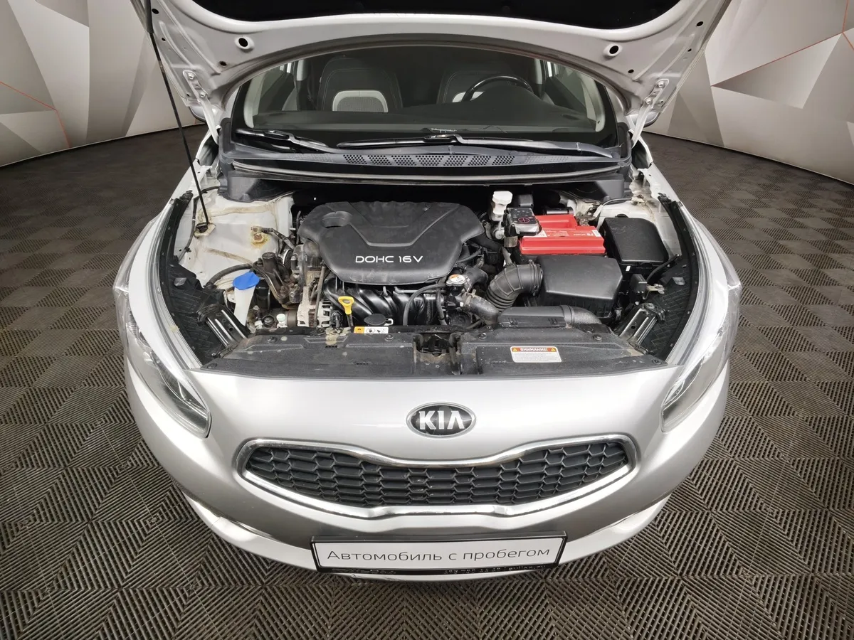 Kia Ceed 1.6 MPI AT (128 л.с.) Comfort Серебристый в АВИЛОН. Слайд №11