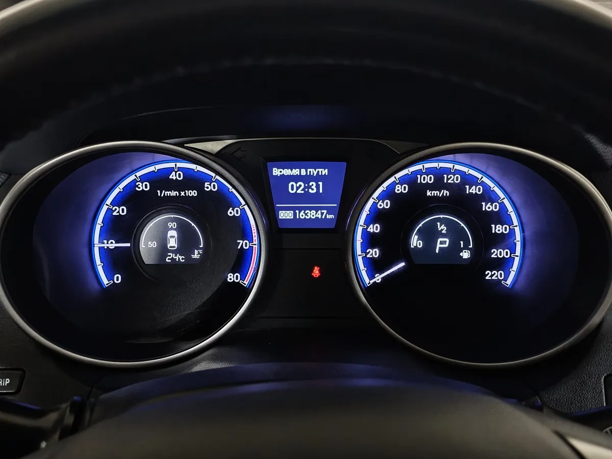 Hyundai ix35 2.0 AT (150 л.с.) Comfort Серебристый в АВИЛОН. Слайд №16