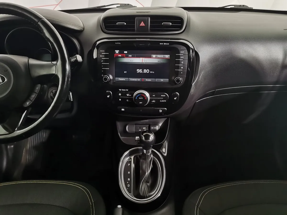 Kia Soul 1.6 AT (132 л.с.) Prestige Зеленый в АВИЛОН. Слайд №15