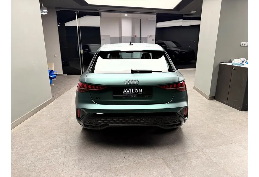 Audi A3 1.5 TFSI AMT (160 л.с.) Серый в АВИЛОН. Слайд №4