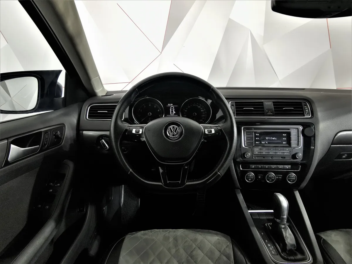 Volkswagen Jetta 1.4 TSI DSG (150 л.с.) Comfortline Черный в АВИЛОН. Слайд №19