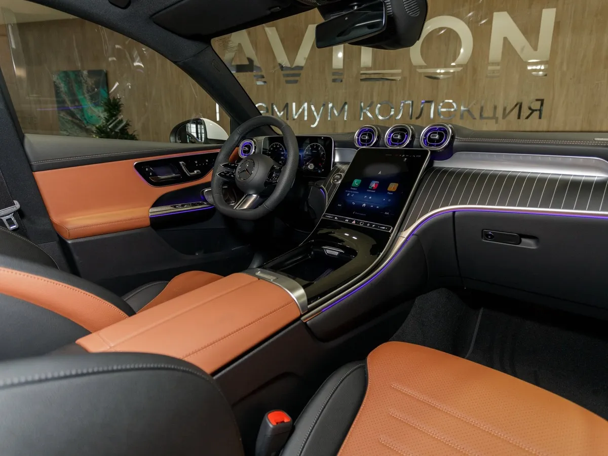 Mercedes-Benz GLC Купе 300 9G-TRONIC 4MATIC (272 л.с.) Белый в АВИЛОН. Слайд №9