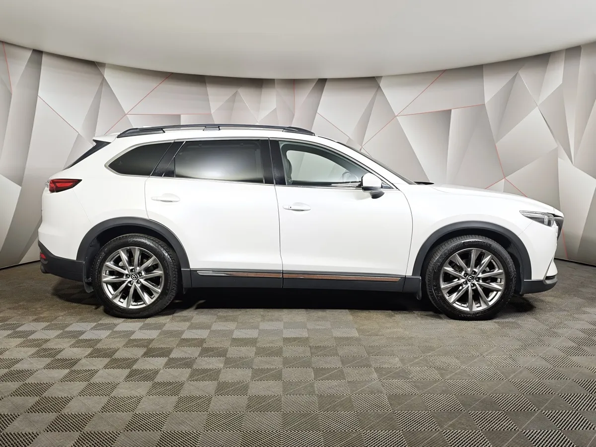 Mazda CX-9 2.5 AT AWD (231 л.с.) Белый в АВИЛОН. Слайд №6