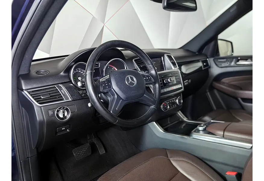 Mercedes-Benz M-Класс ML 350 BlueTEC 7G-Tronic Plus 4Matic (249 л.с.) Синий в АВИЛОН. Слайд №19