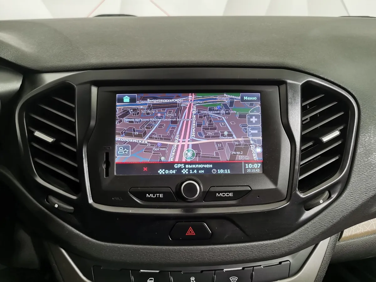 ВАЗ (Lada) Vesta 1.8 MT (122 л.с.) Luxe Multimedia Белый в АВИЛОН. Слайд №20