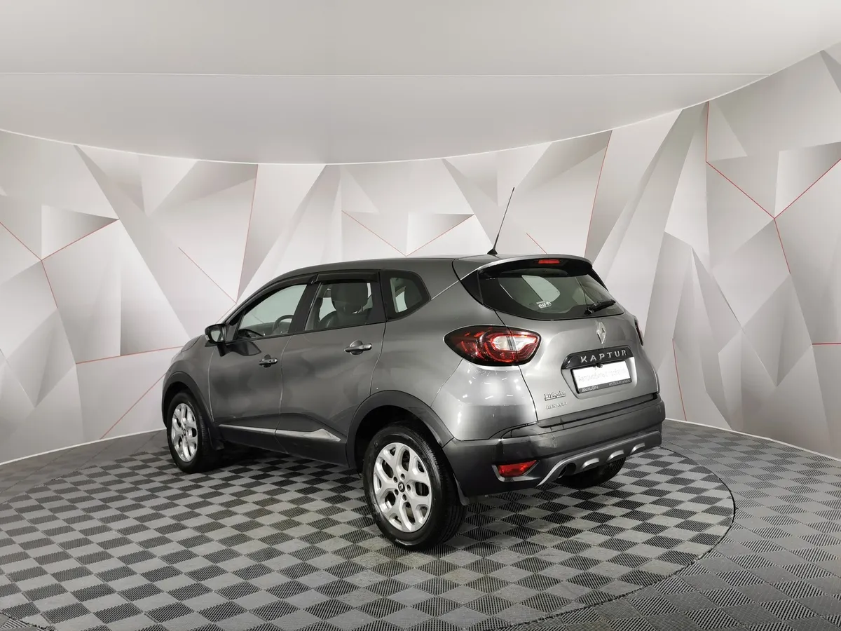 Renault Kaptur 1.6 MT (114 л.с.) Life Серый в АВИЛОН. Слайд №4