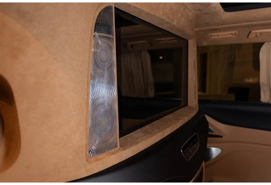 Voyah Dreamer EVR 1.5 AT AWD (395 л.с.) Executive Черный в АВИЛОН. Слайд №12