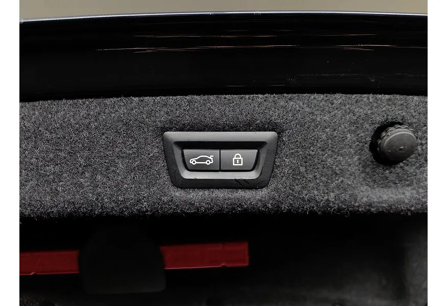 BMW 5 серия 520d Steptronic (190 л.с.) Синий в АВИЛОН. Слайд №17