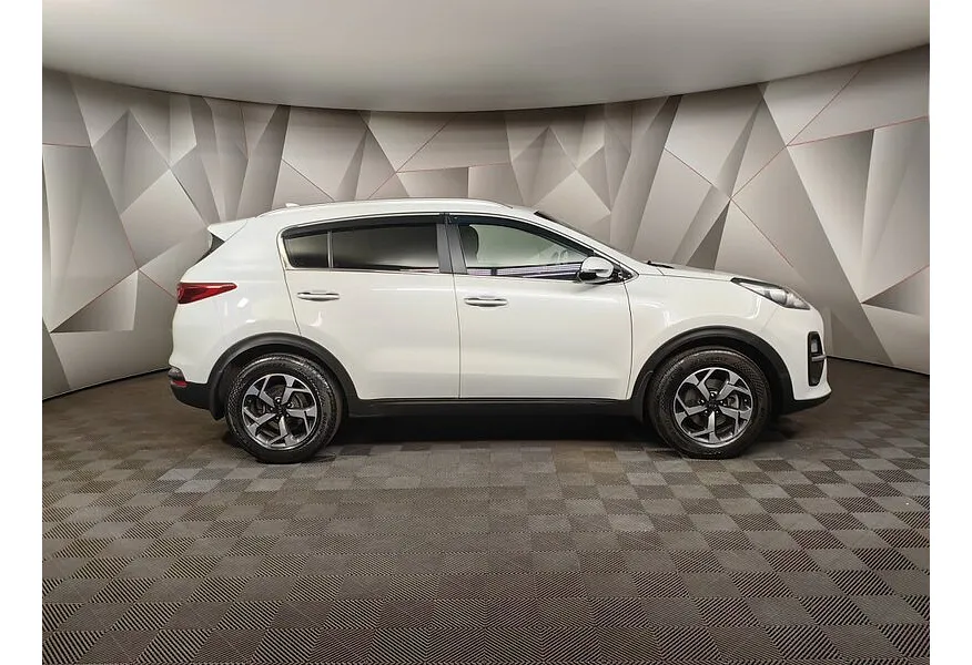 АВИЛОН - Kia Sportage 2.0 AT (150 л.с.) Белый - slide 3