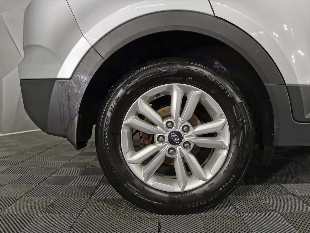 Hyundai Creta 2.0 AT (149 л.с.) Comfort Серебристый в АВИЛОН. Слайд №9