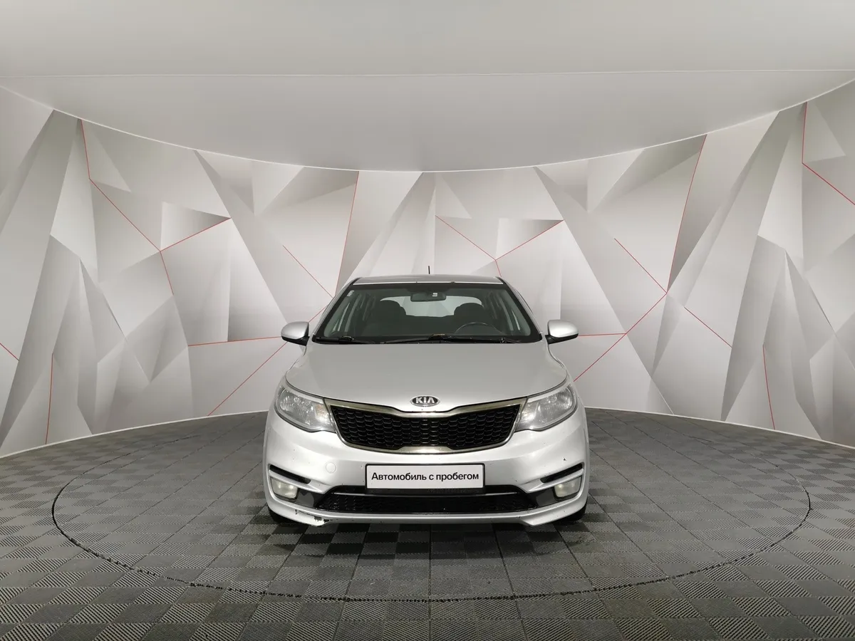 Kia Rio 1.6 AT (123 л.с.) Luxe Серебристый в АВИЛОН. Слайд №7