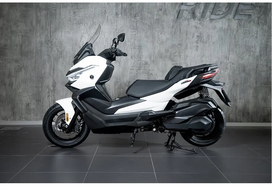 АВИЛОН - VOGE SR4 Max 350 см³ (28 л.с.) (28) 350 Белый - slide 2