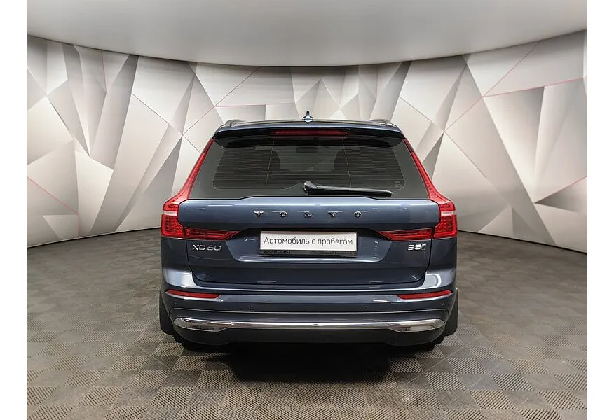 Volvo XC60 2.0 AT AWD (249 л.с.) Deluxe Edition Синий в АВИЛОН. Слайд №8