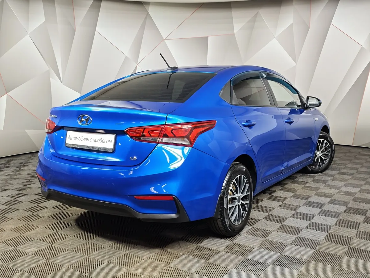 Hyundai Solaris 1.6 AT (123 л.с.) Active Plus Синий в АВИЛОН. Слайд №2