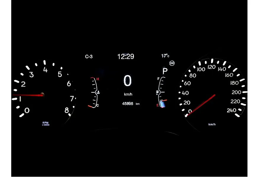 АВИЛОН - Jeep Compass 2.4 4x4 AT (150 л.с.) Limited Черный - slide 19