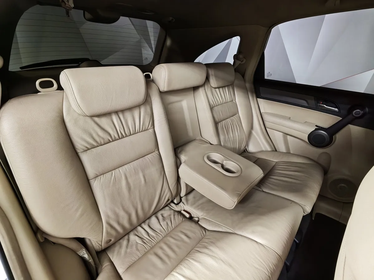 Honda CR-V 2.4 AT 4WD (166 л.с.) Белый в АВИЛОН. Слайд №17