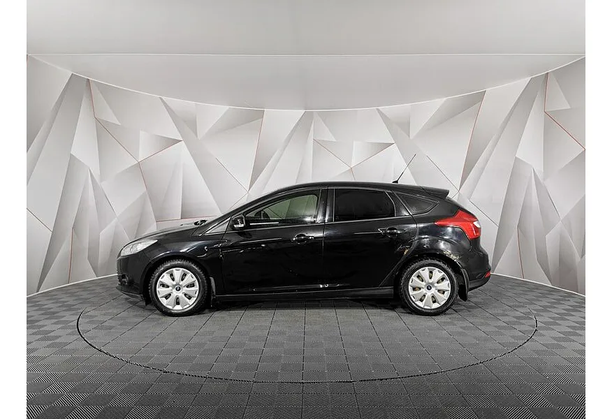 Ford Focus 1.6 Ti-VCT PowerShift (105 л.с.) Trend Черный в АВИЛОН. Слайд №5
