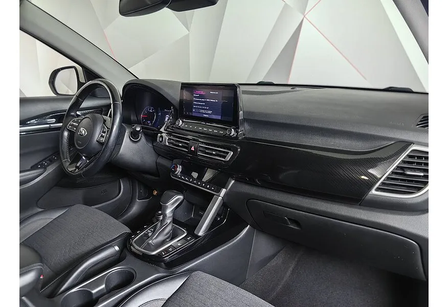 Kia Seltos 2.0 MPI 4WD IVT (149 л.с.) Prestige Белый в АВИЛОН. Слайд №12