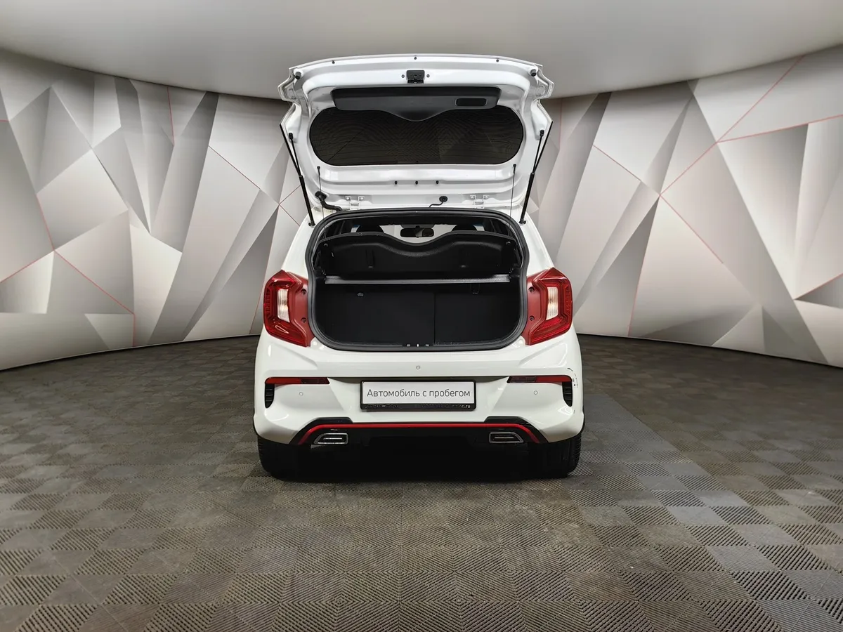 Kia Picanto 1.0 MPI MT (67 л.с.) GT Line Белый в АВИЛОН. Слайд №11