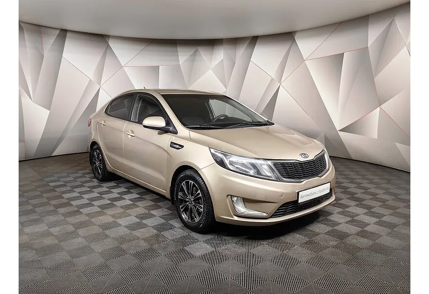 Kia Rio 1.4 MT (107 л.с.) Бежевый в АВИЛОН. Слайд №3