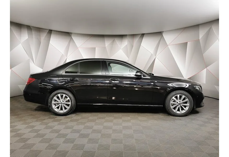 АВИЛОН - Mercedes-Benz E-Класс E 200 9G-TRONIC (197 л.с.) Premium (Локальная сборка) Черный - slide 3